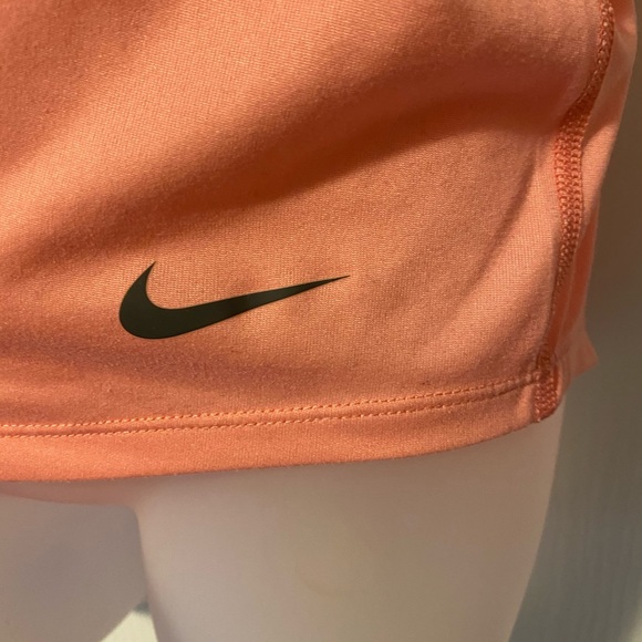 Nike Logo Tank Top. Coral. Size S. Dry-fit. - Picture 3 of 4
